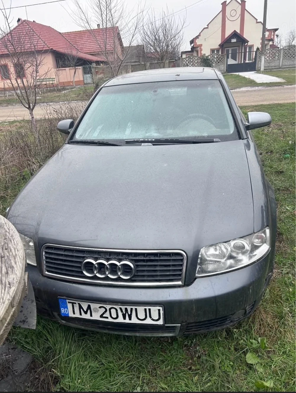 dezmembrez audi a4 b6