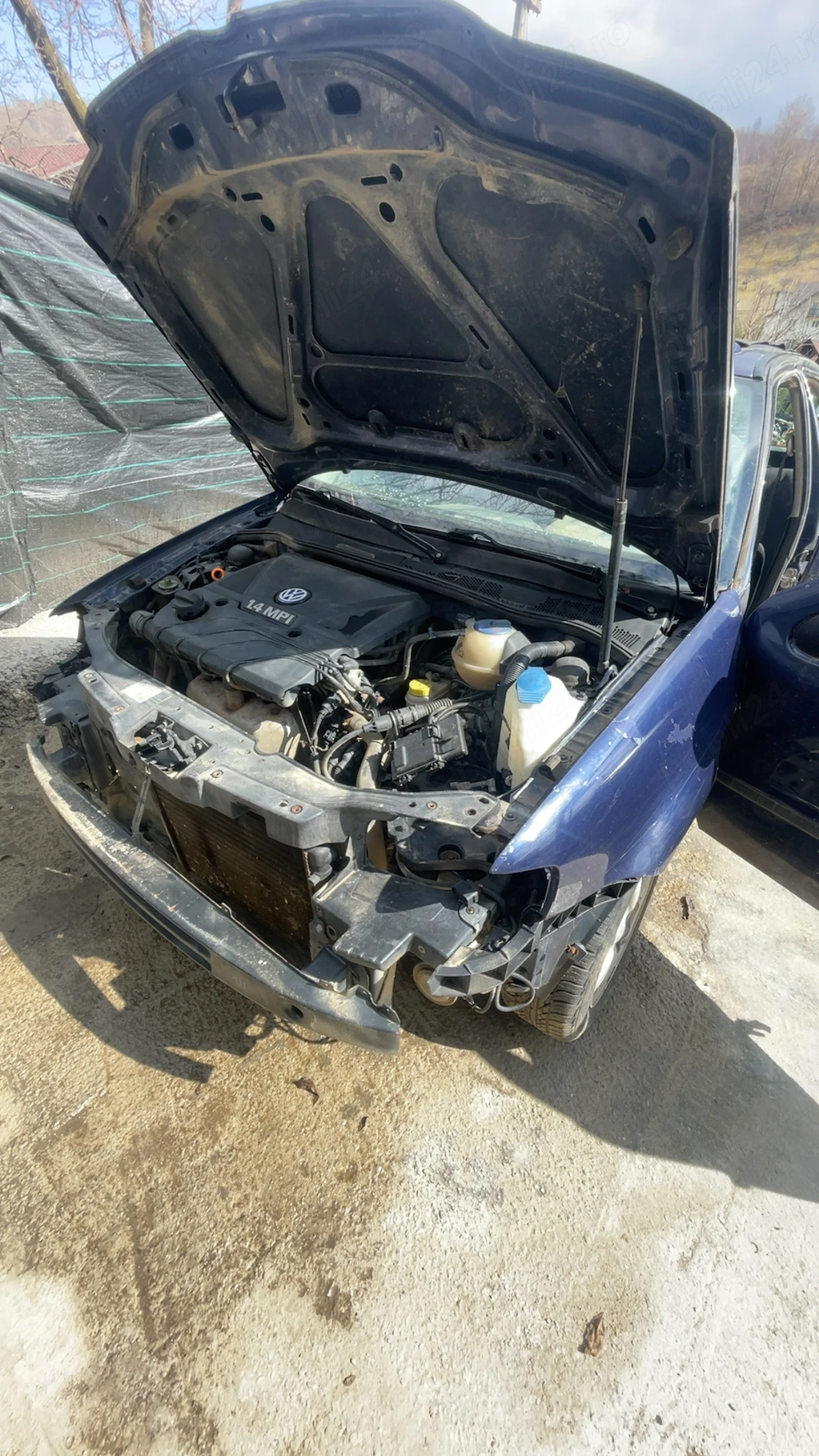 Vand motor complet + cutie de viteze  de volkswagen polo 1.4 benzina 75 cp 