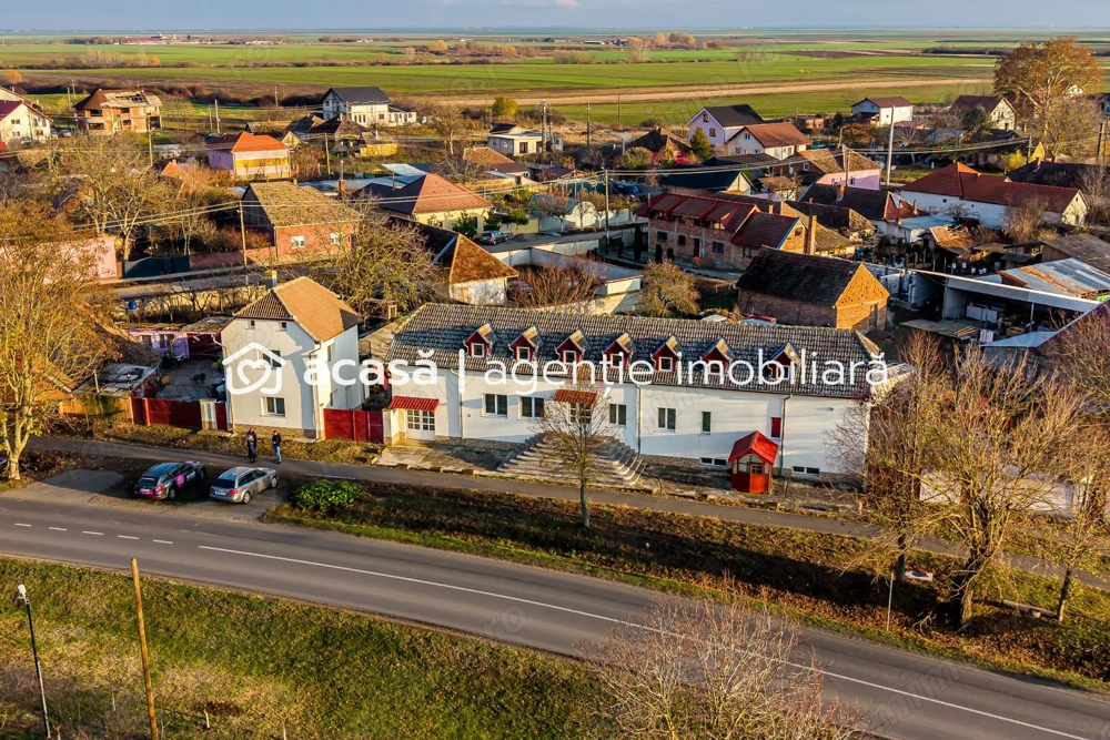 Clădire potrivită pentru proiecte educaționale sau de îngrijire