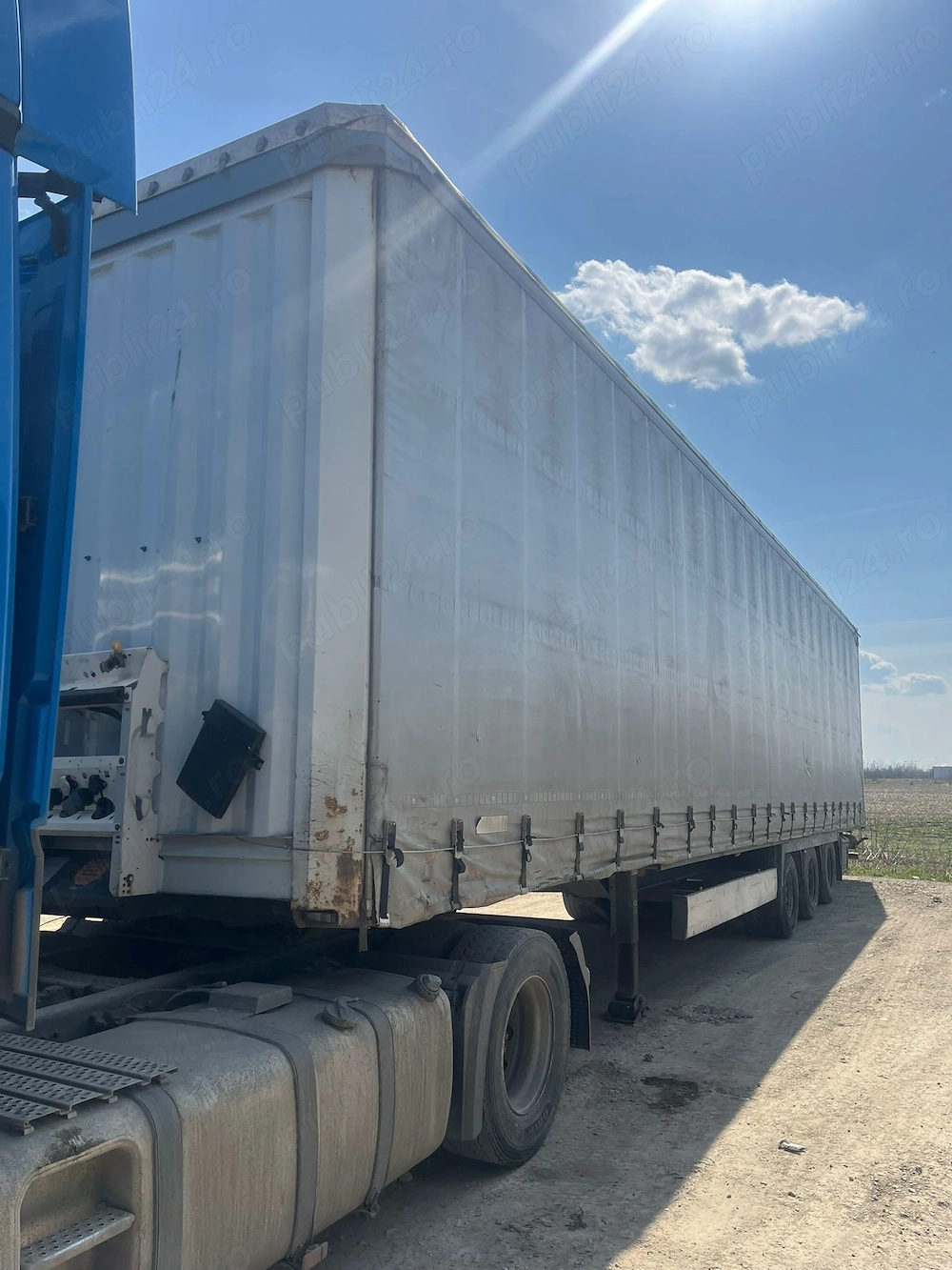 Lichidare stoc 15 semiremorci Krone Schmitz Berger Koegel  de la 3000  