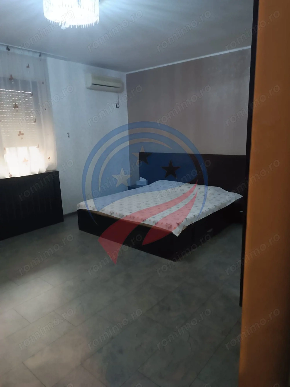 CHIRIE GARSONIERA FORD DAMILA