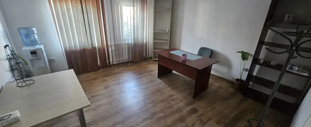 De inchiriat birouri zona Port, Faleza