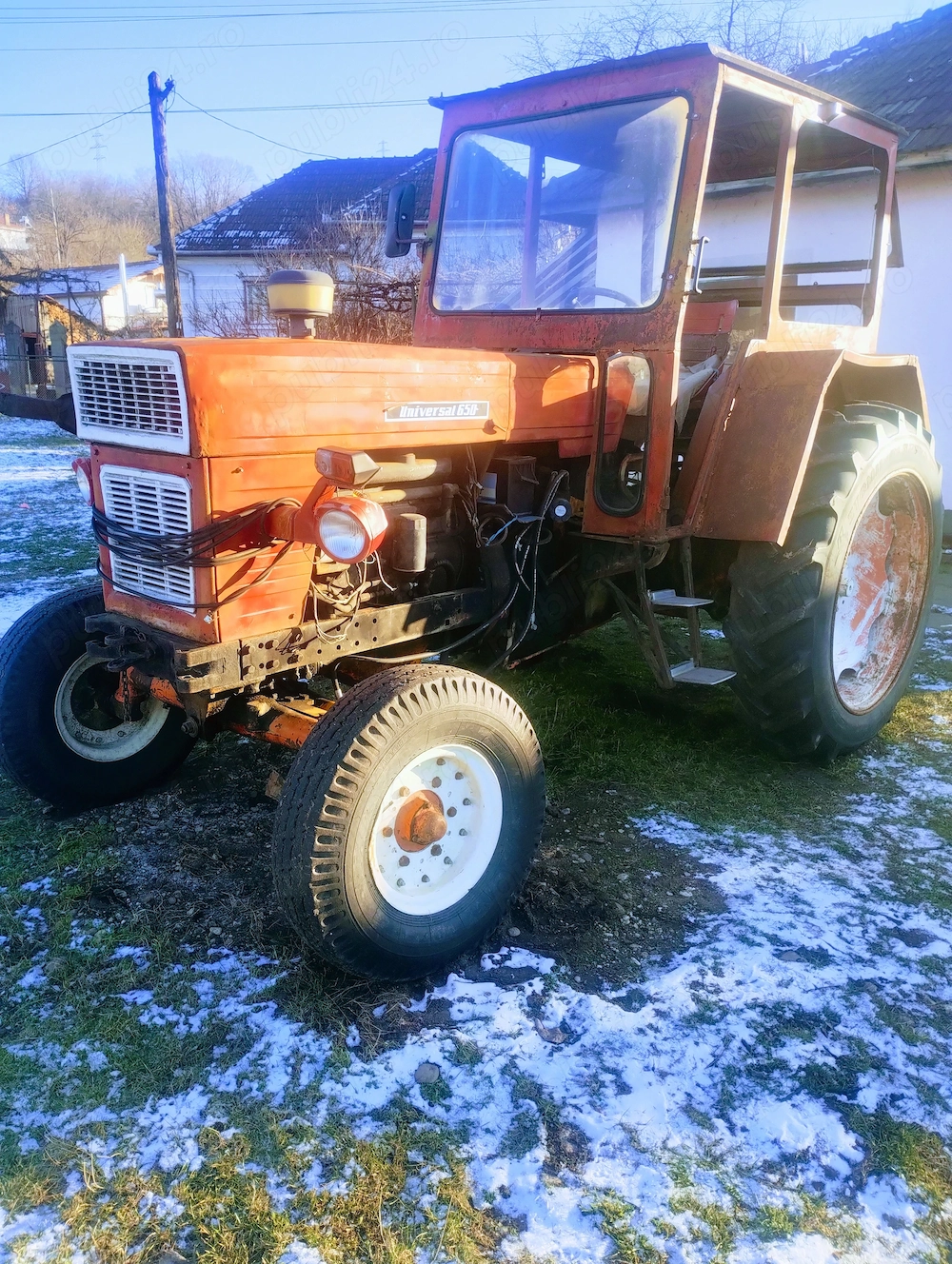 Tractor U 650 stare bună de funcționare 