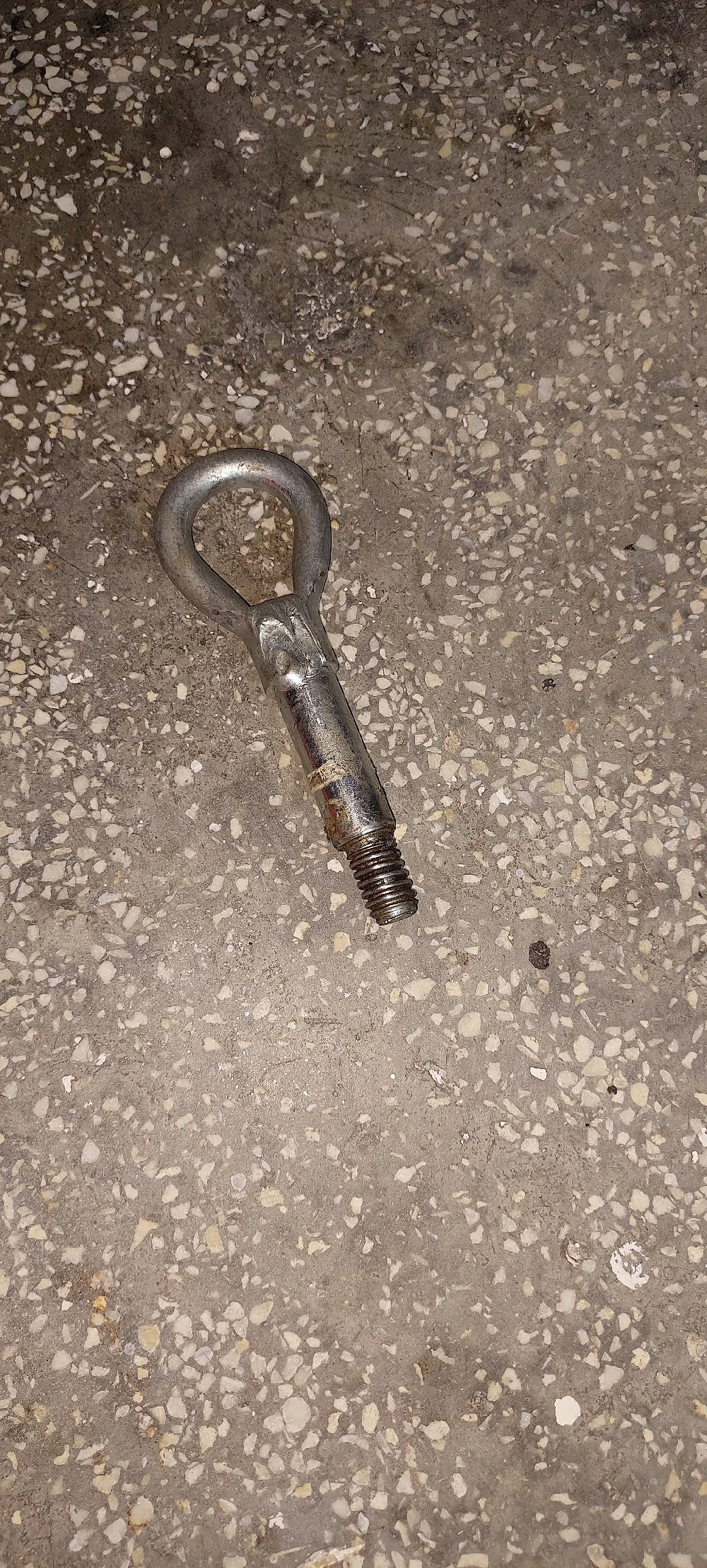 Vând cui de remorcare vectra b