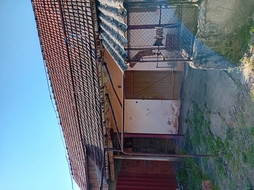 Casă de vânzare în Maureni Caraș Severin 