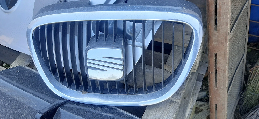 Grila seat leon