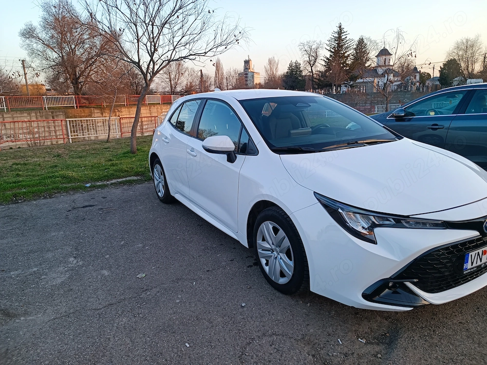 Toyota Corolla Hatchback Hybrid