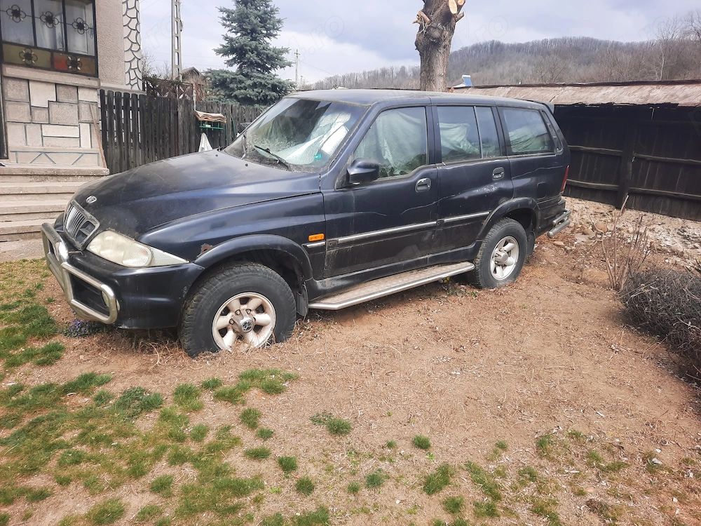 Dezmembrez  MUSSO 3000 D , 