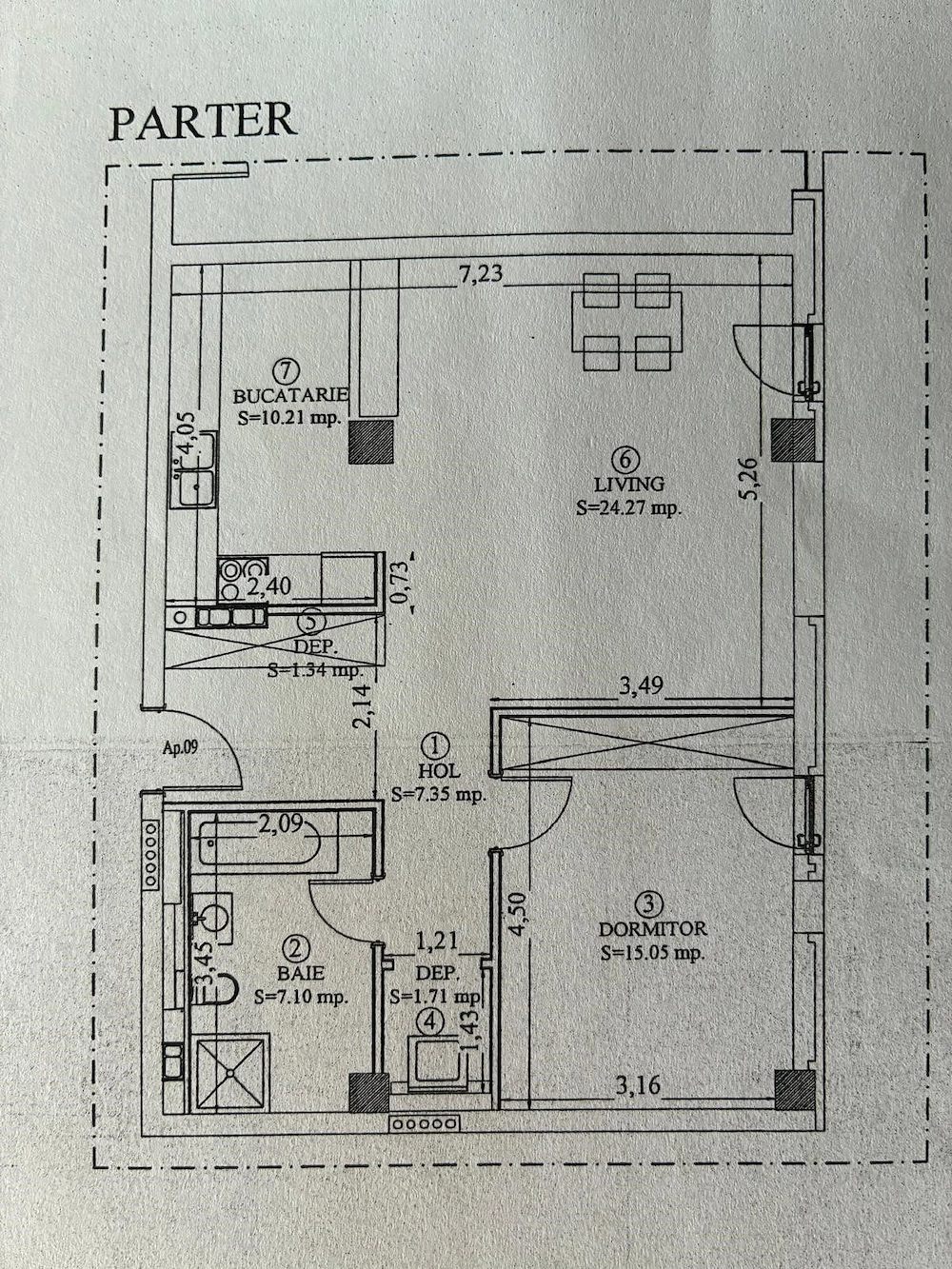 Inchiriez apartament 2 camere pe termen lung