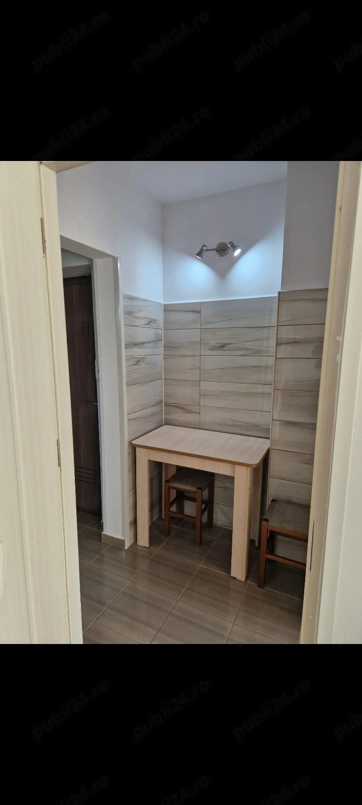 Ofer spre închiriere garsoniera confort 1