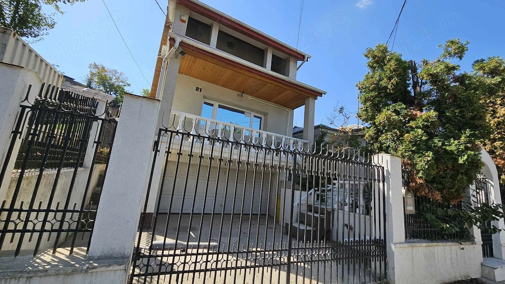 Proprietar, casa in Centru