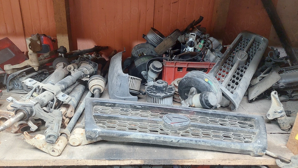 Piese  Faihatsu Feroza