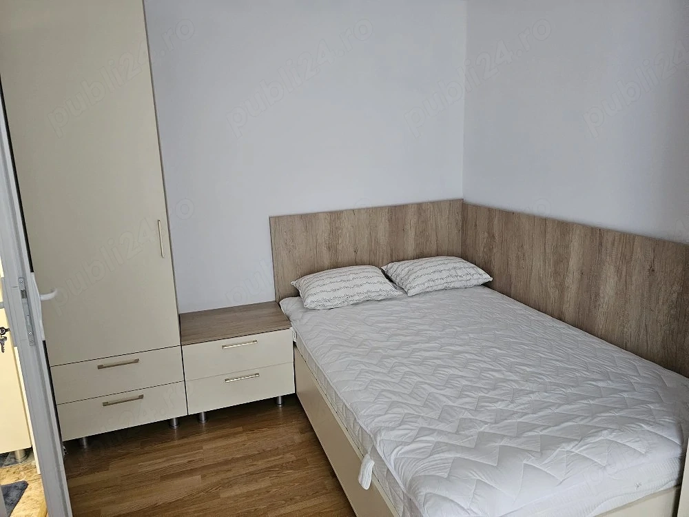 Vand  apartament 2 camere 