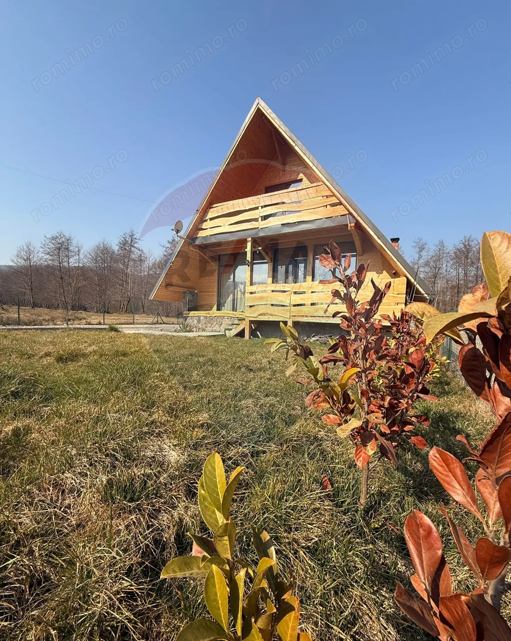 Casă / Vilă cu 4 camere de vânzare