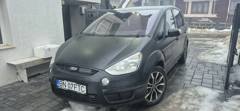 S-max 7 locuri automat