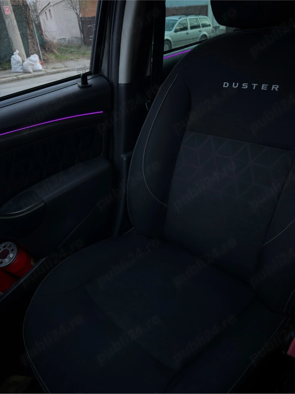 Interior Dacia duster 2015
