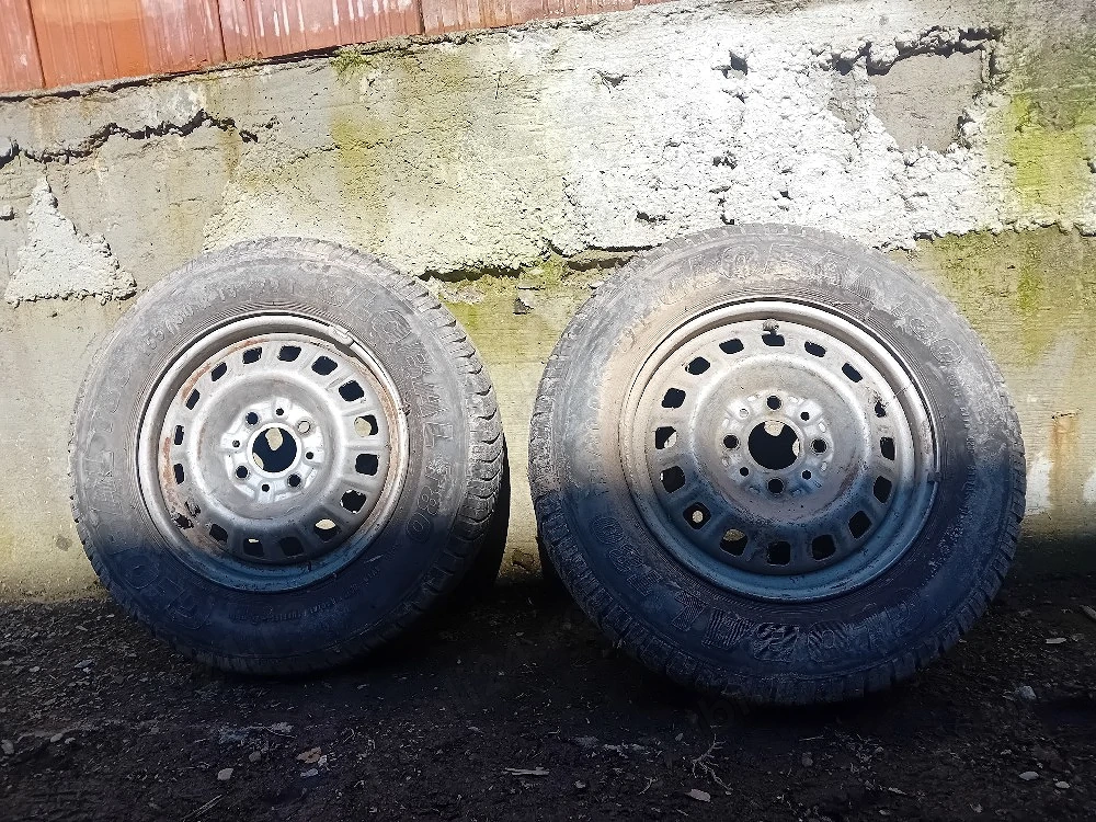 roti merg si pe remorca 750 