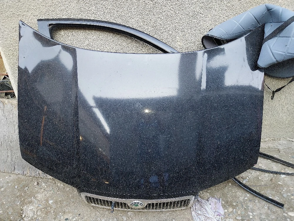 Vand capota skoda fabia  1.4 benzina