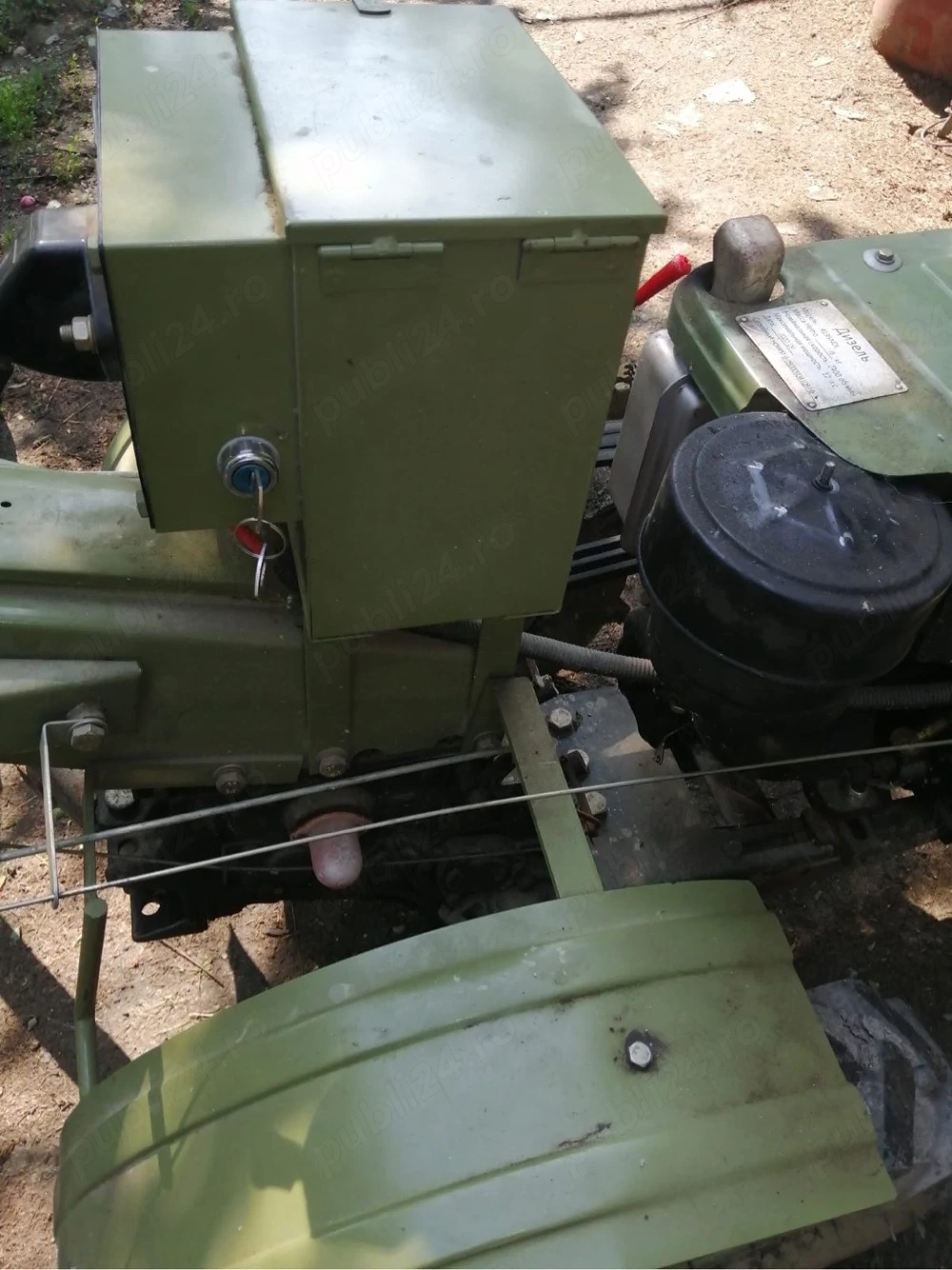 Vând motocultor Zubr 