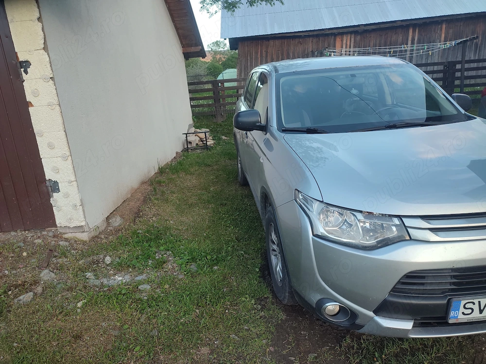 Mitsubishi outlander