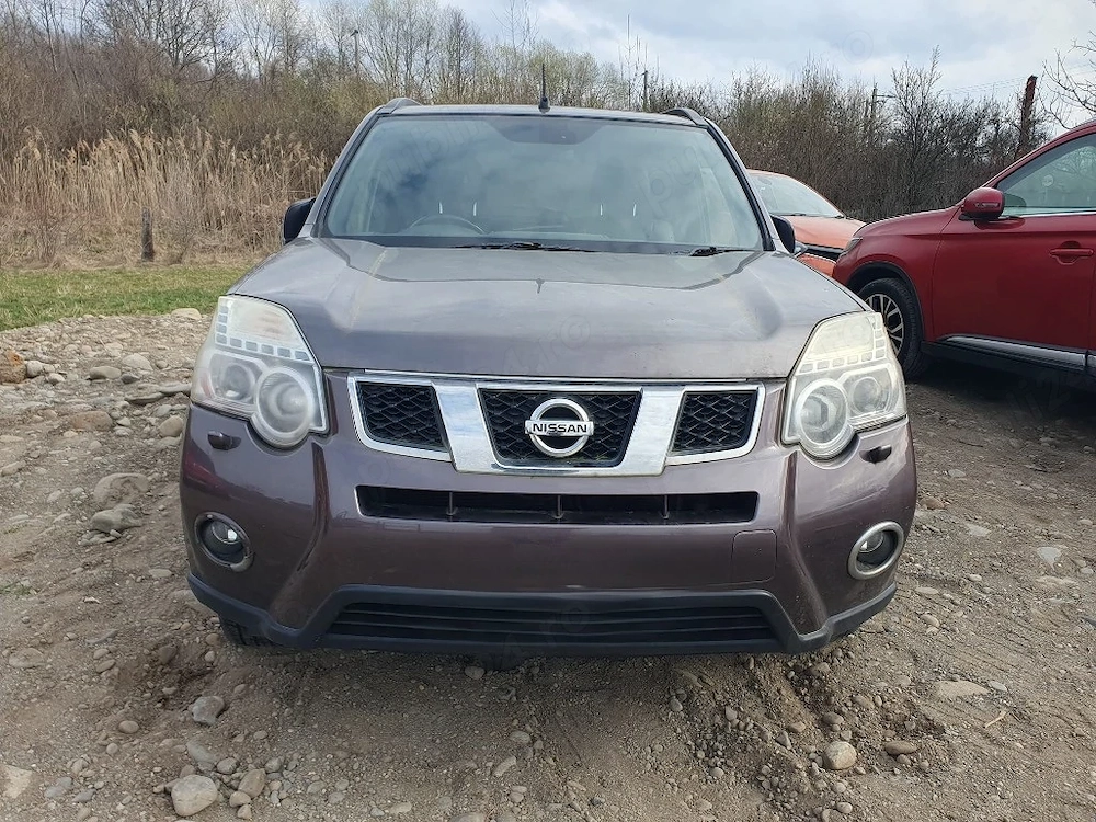 Dezmembrez Nissan X-Trail 2.0 d 2011