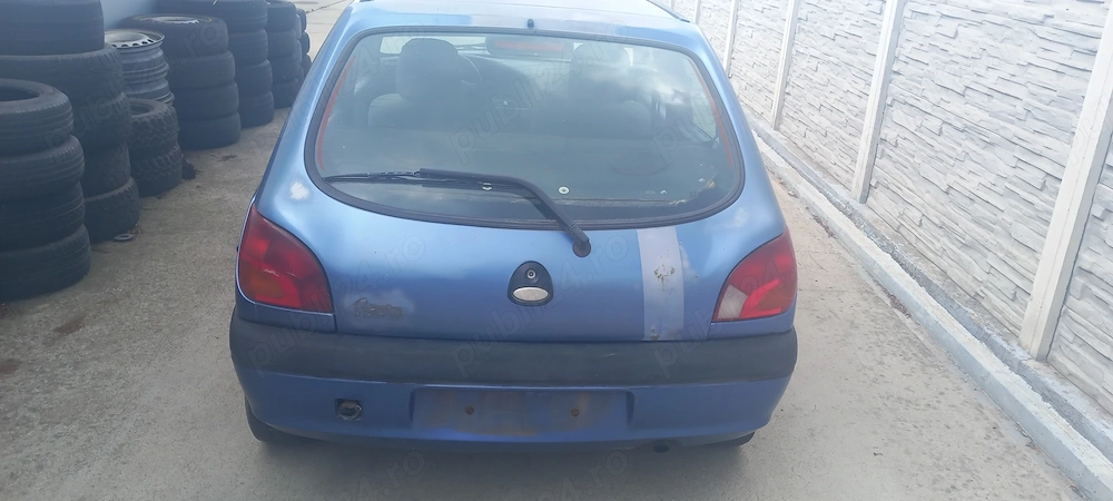 Bara spate ford fiesta 4