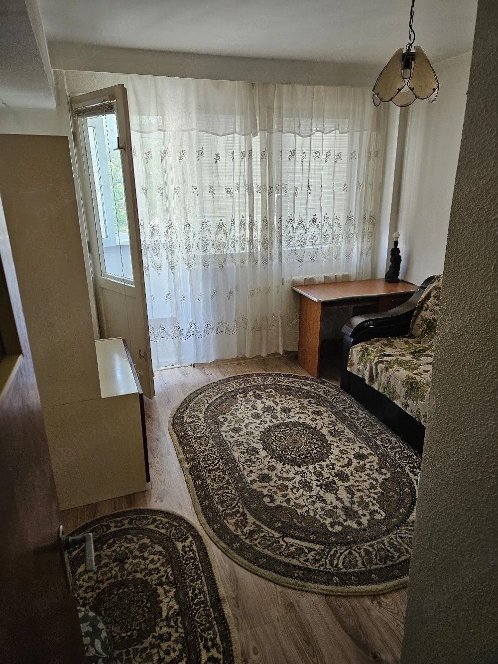 Proprietar, 3 camere, centru Constanta, str Stefan cel Mare