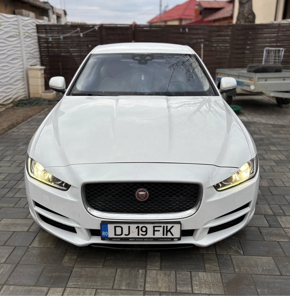 Vand Jaguar XE 2.0d, 2015