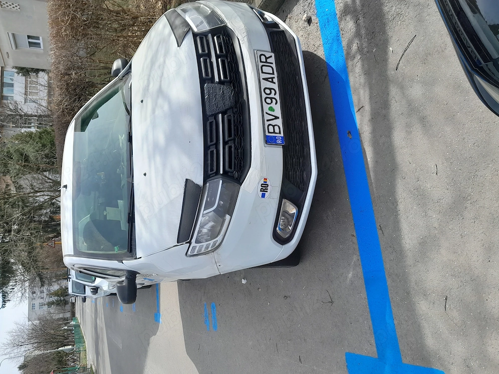 Vand Logan 2018 benzina. gpl  5200euro 