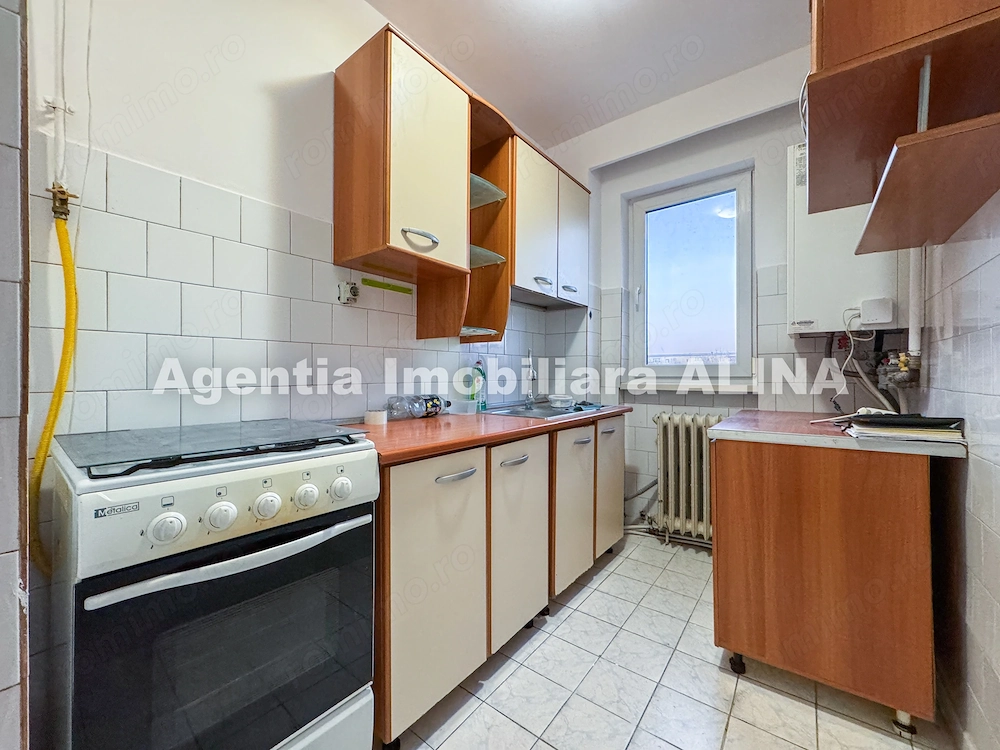 Ap. 3 camere in Mun. Deva, Jud. HD, zona Astoria, Str. Cioclovina, 46 mp, etaj 3.