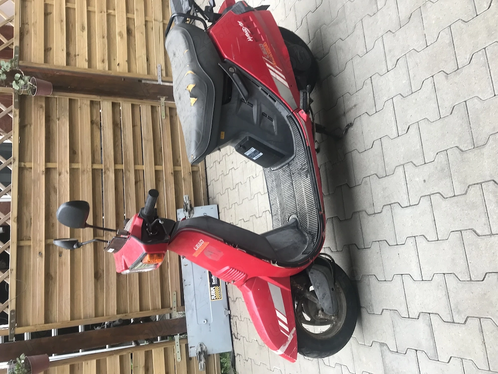 Scuter 50 cm inmatriculat