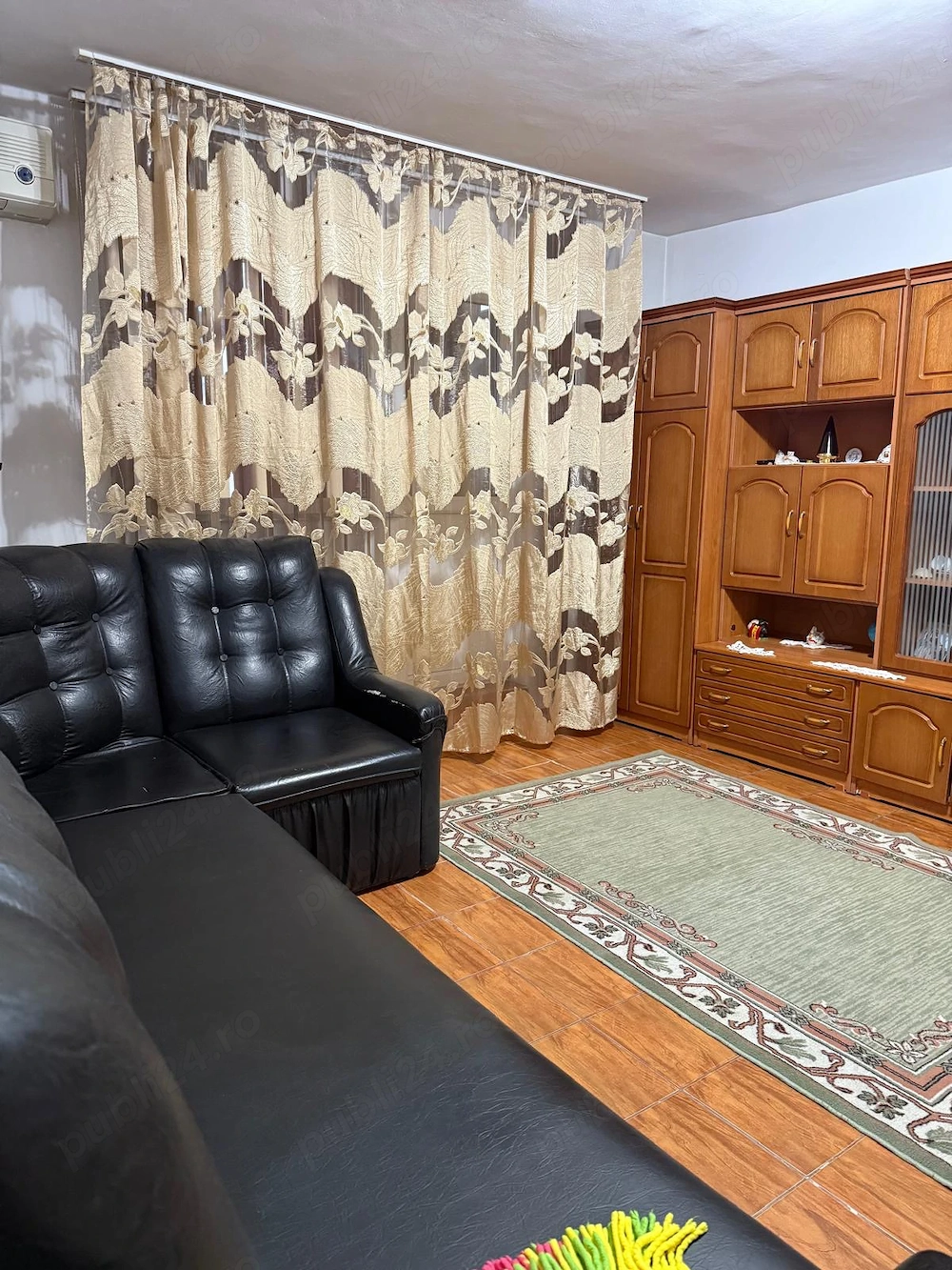 Închiriez apartament 2 camere zona Iruc