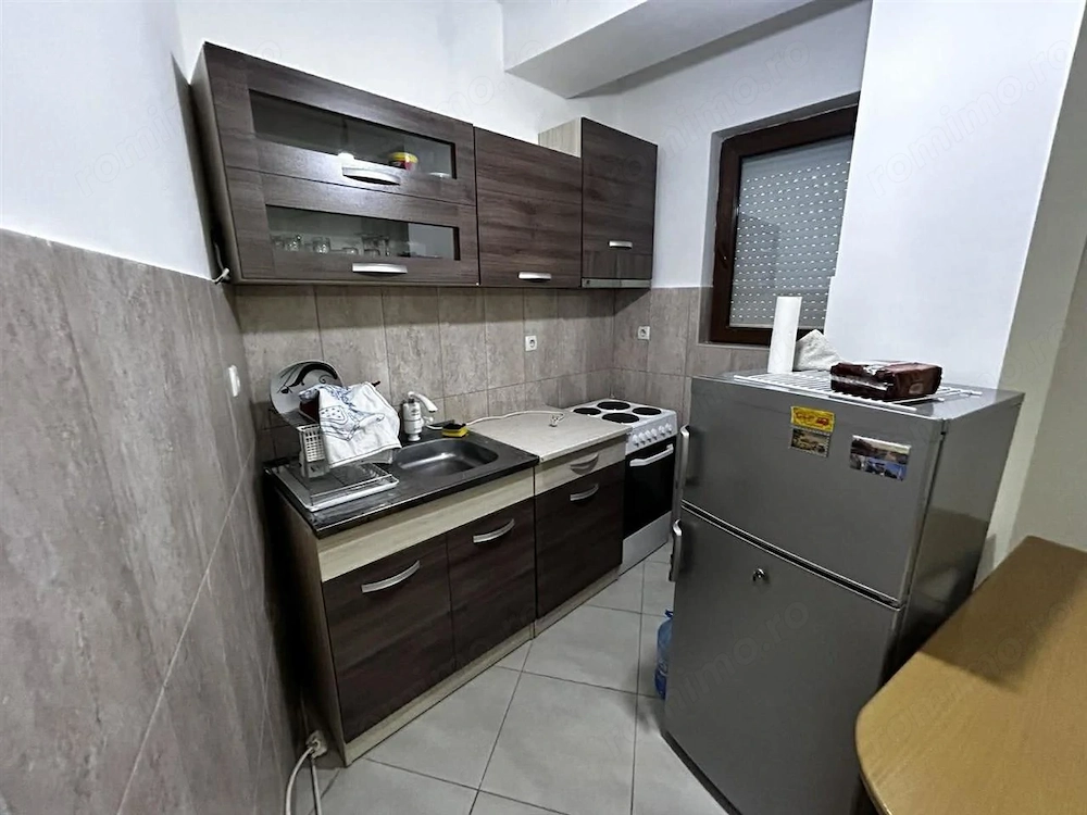 Garsoniera de inchiriat in zona aparatorii patriei aproape de metrou