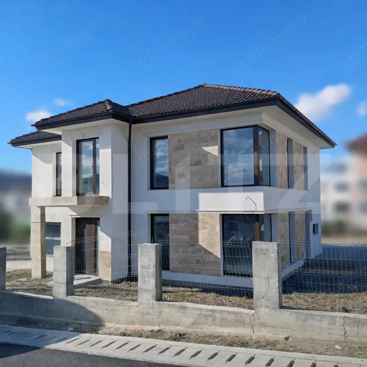 Casă individuală premium, 191mp utili, teren 500mp, garaj–la intrare in Chinteni