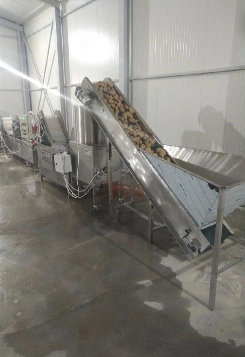 Linie pentru procesarea cartofilor și producerea cartofilor pai