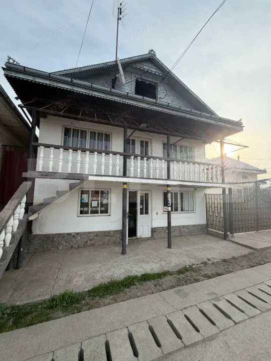 Spațiu comercial de închiriat, 98 mp – Drăgușeni