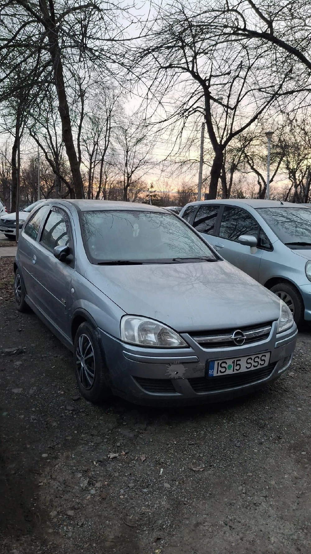 vând opel corsa