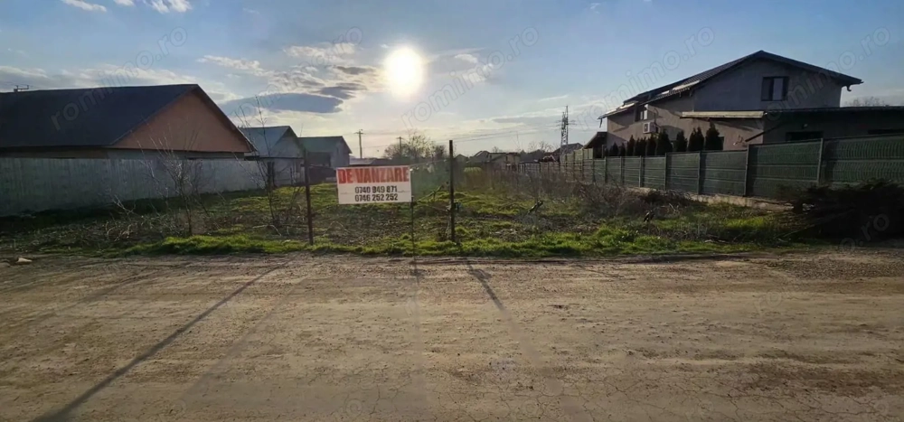 Teren intravilan Vanatori, 705 m.p.