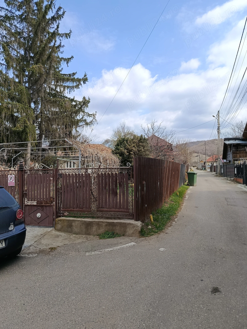 Vand casa batraneasca