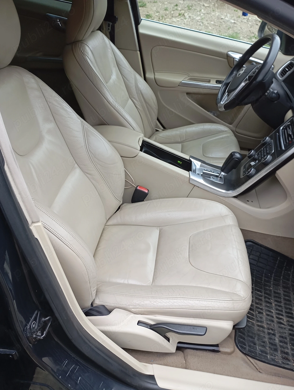 De vânzare Volvo V60