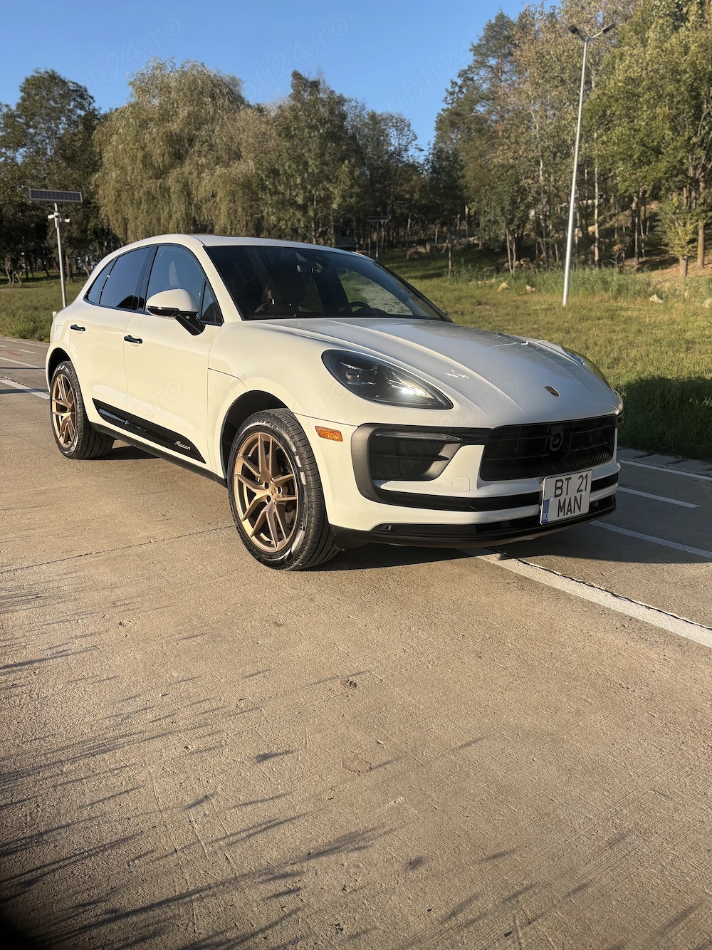 Vând Porsche Macan 2024