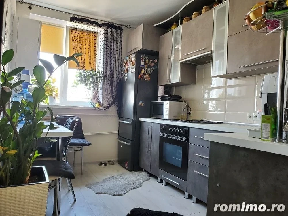 2 camere zona Mihai Bravu