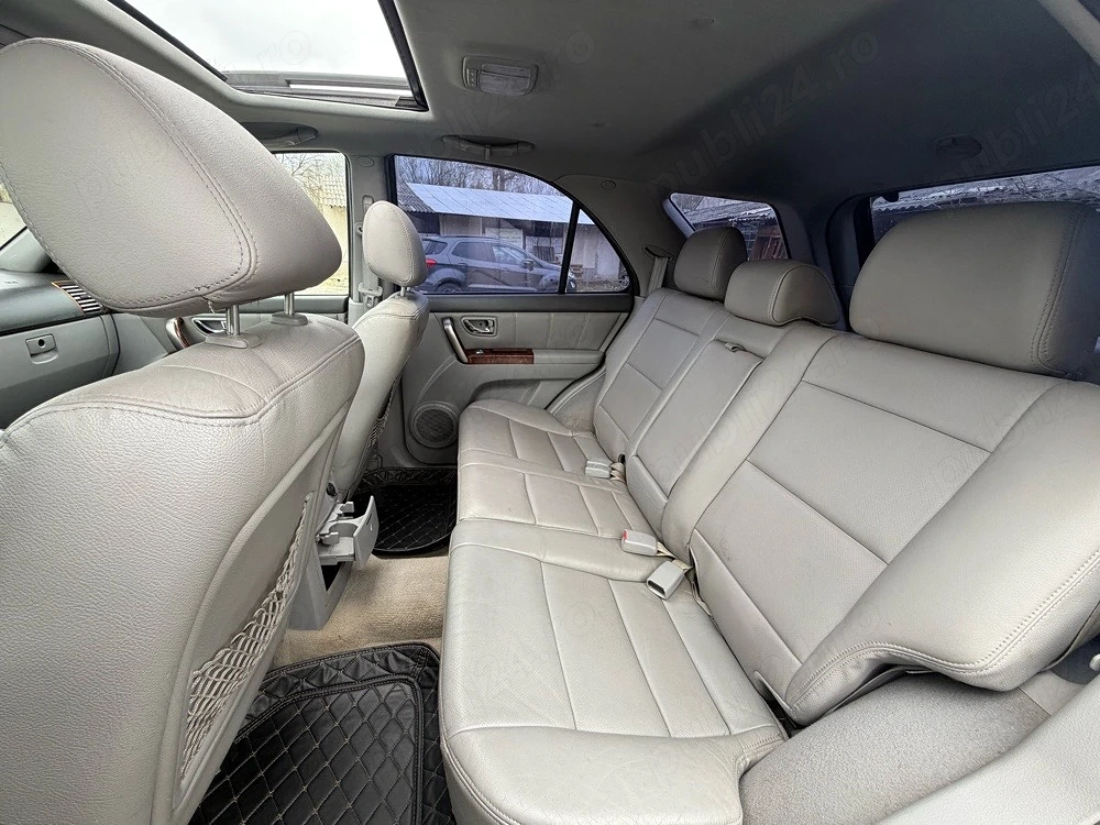 Kia Sorento 2.5 Diesel 4x4   2004   2350 