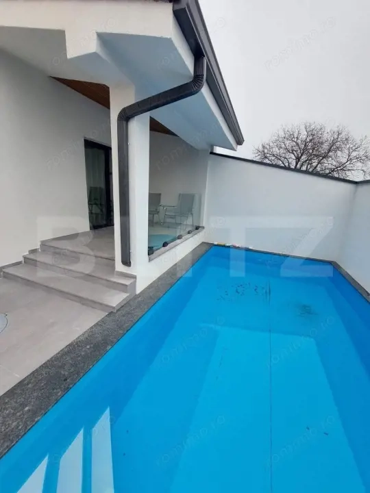 Casa tip duplex, 138 mp utili, cu piscina, 4 camere, Cetate 