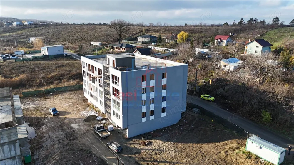 Apartament cu 2 camere, Hlincea, etajul 1 - 61.45mp + 3.14mp