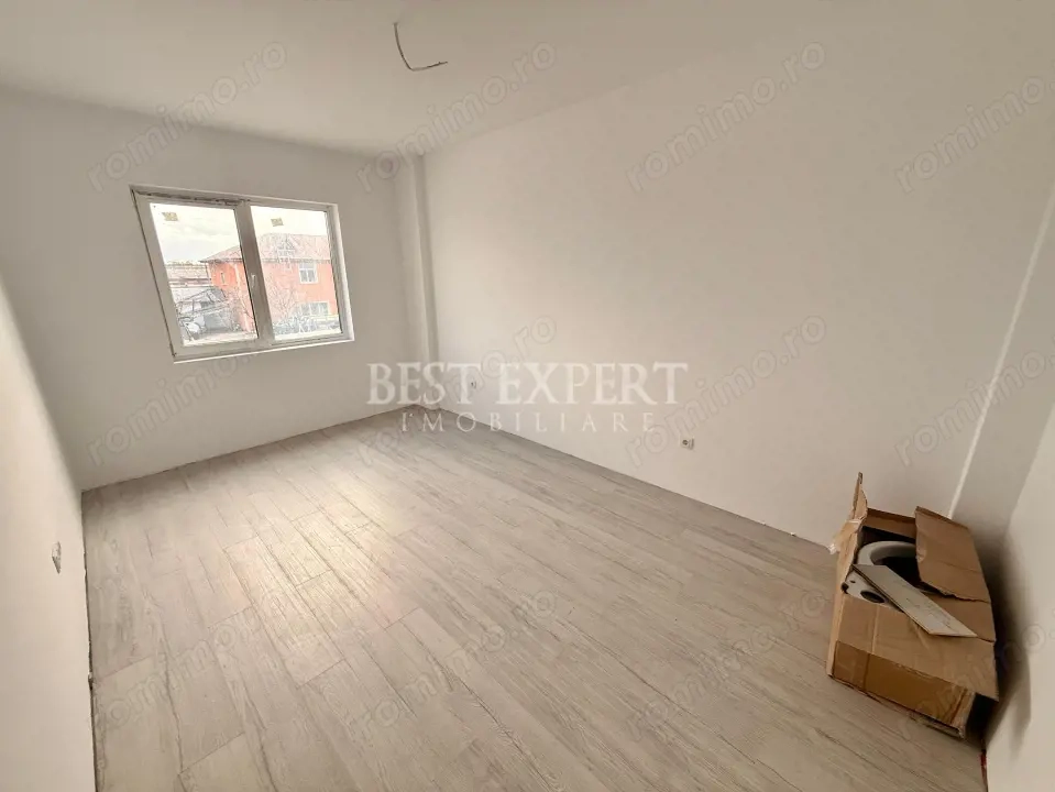 Apartament 2 Camere | Încălzire în Pardoseală | Baie cu Geam | Parcare inclusa