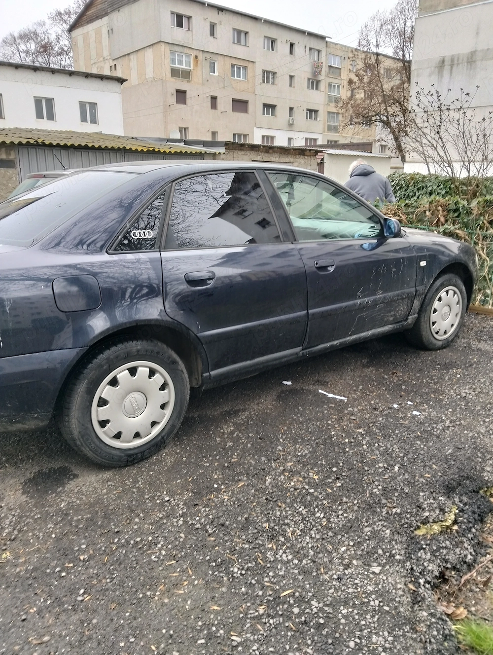 Audi A4 b5 16 benzină 