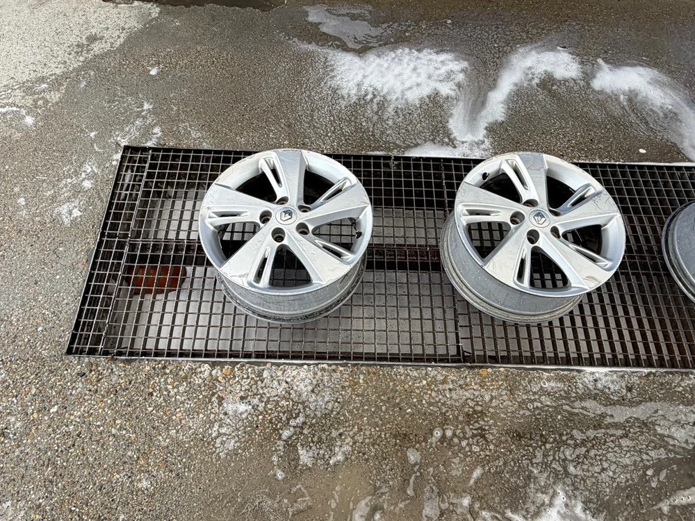 Vand jante Renault Megane 3 . 