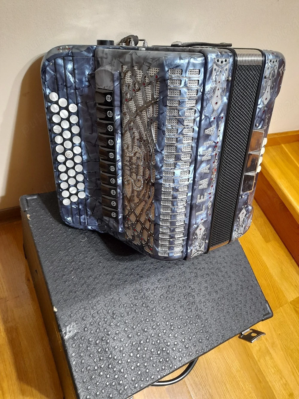 Acordeon cu butoane diatonic