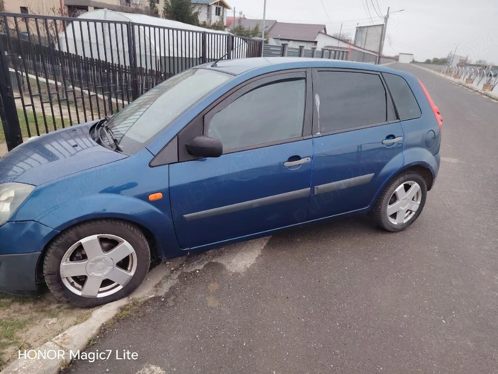 Vând Ford Fiesta 1.4 2009